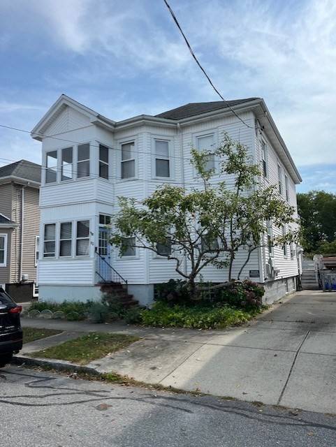 New Bedford, MA 02745,82 Query St