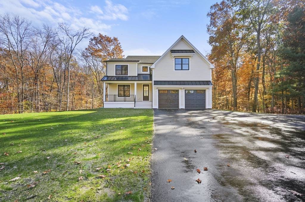 Seekonk, MA 02771,3 Patricia Dr