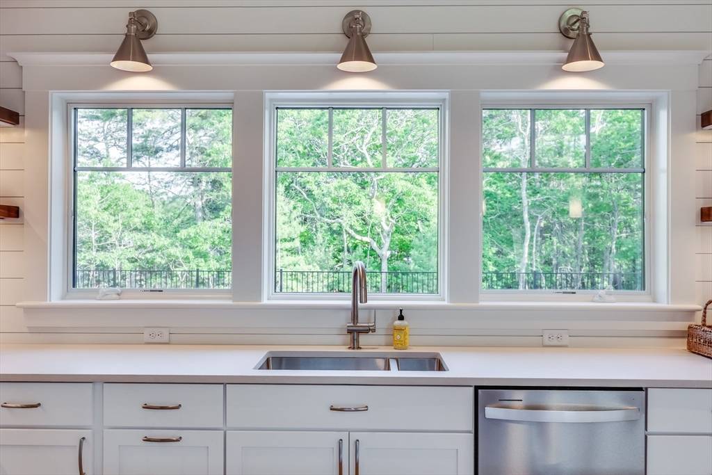 Orleans, MA 02653,4 Monomoy Lane