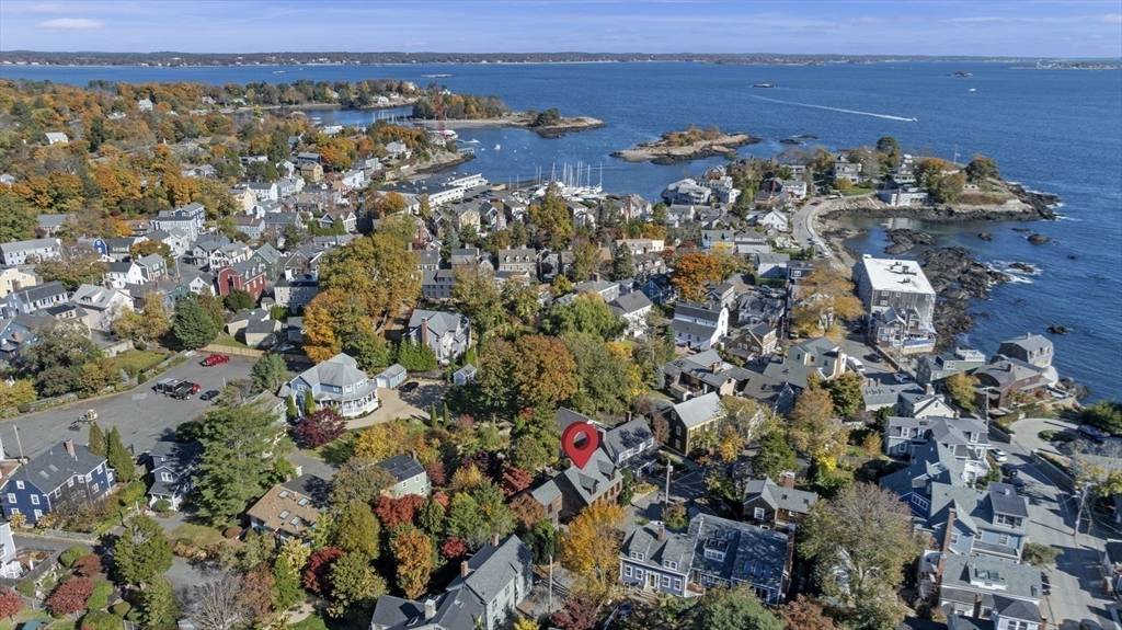 Marblehead, MA 01945,15 Circle Street