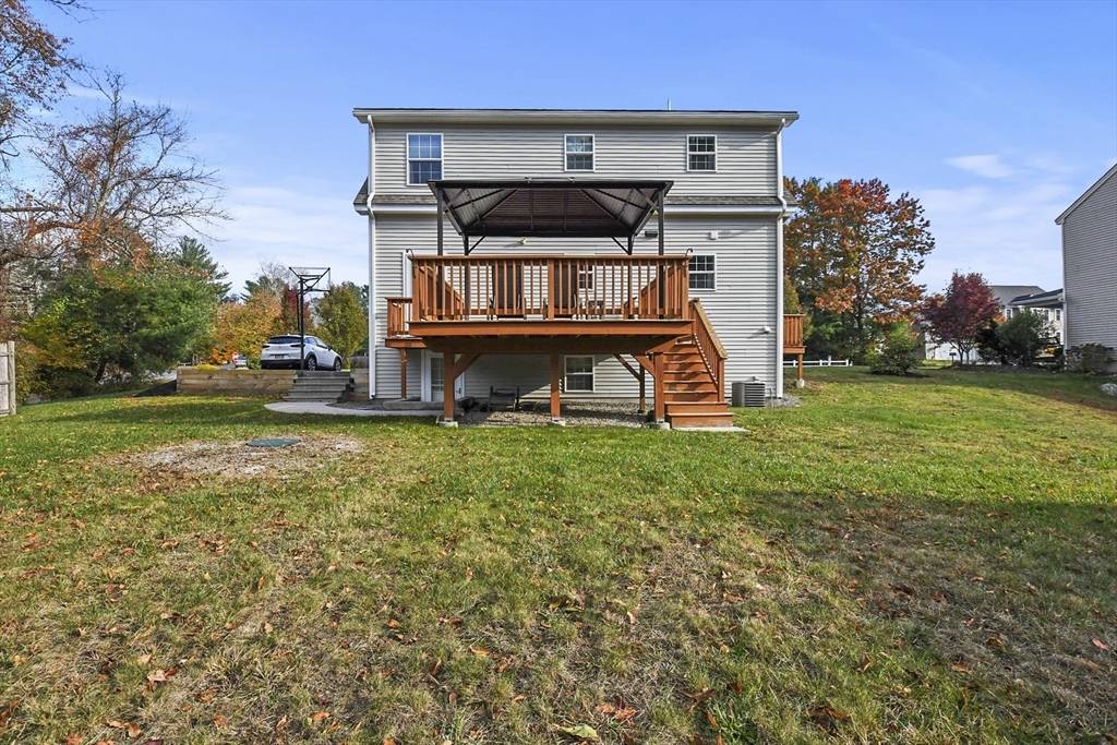 Hanson, MA 02341,2 Brookside Dr