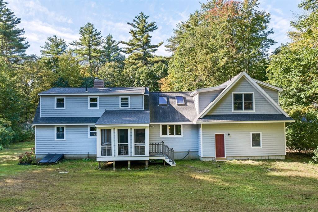 Stratham, NH 03885,60 River Road #60