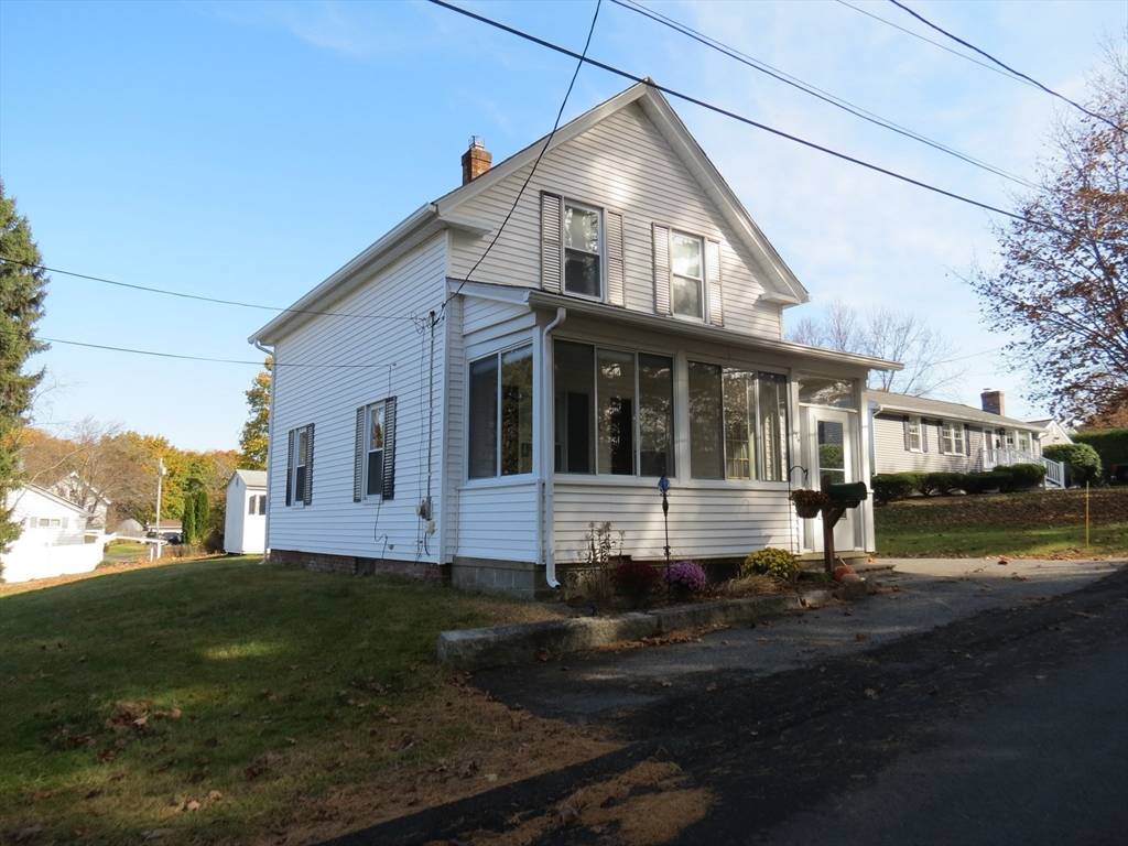 Clinton, MA 01510,134 John St