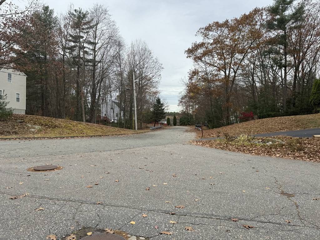 Southbridge, MA 01550,Lot 3 Hilltop Drive