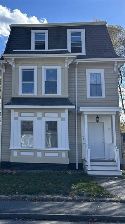 Pepperell, MA 01463,21 Leighton St #3