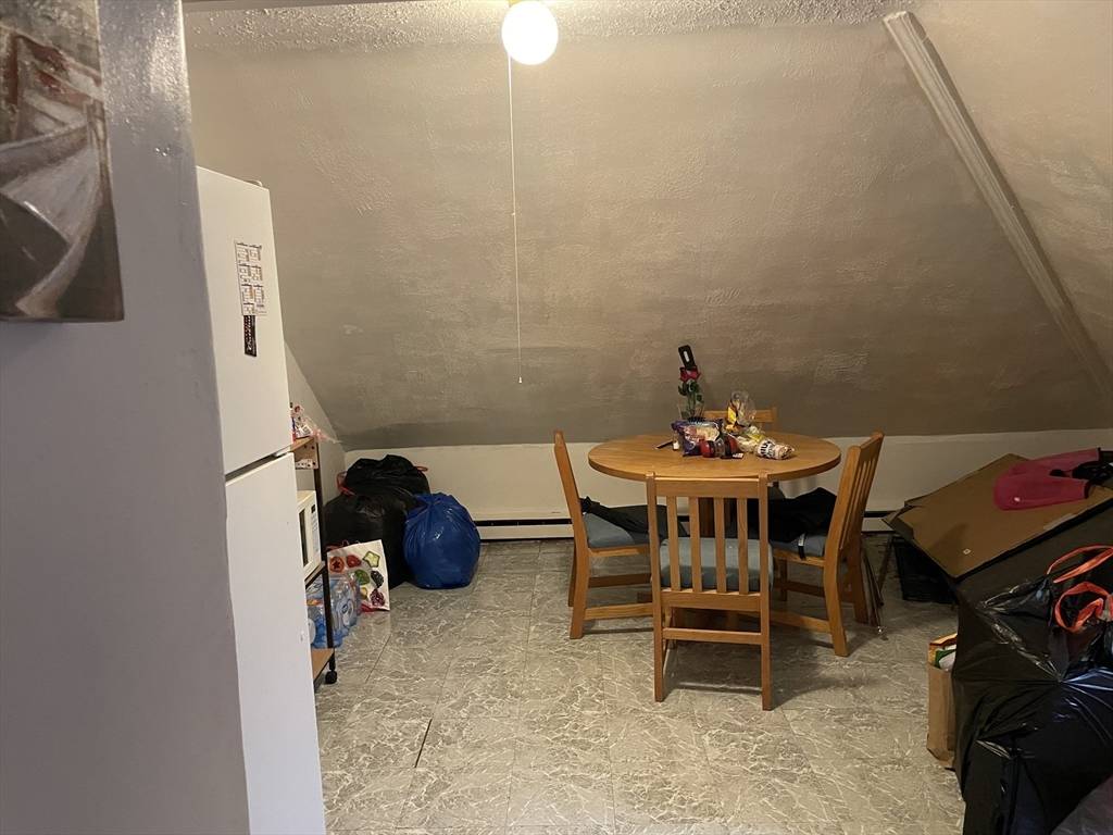Springfield, MA 01108,61-63 Pomona St