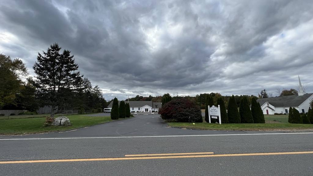 Southwick, MA 01077,261 College Hwy