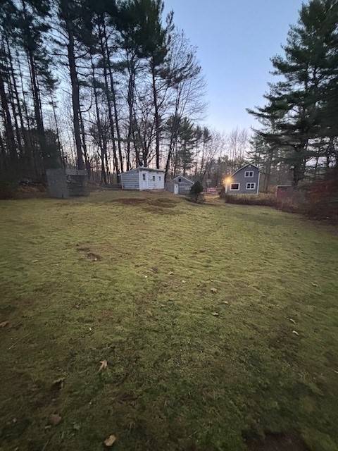 Oxford, MA 01537,5 Wallace Ct