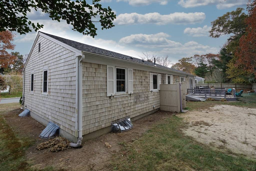 Barnstable, MA 02601,131 Castlewood Circle