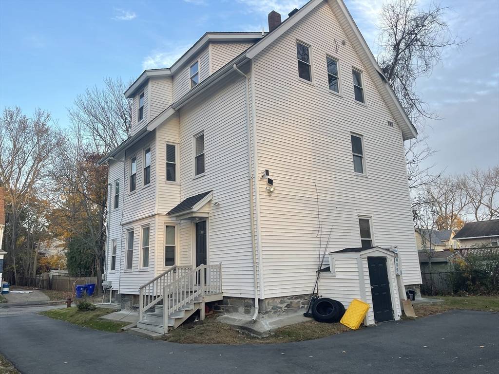 Taunton, MA 02780,35 Newcomb Pl