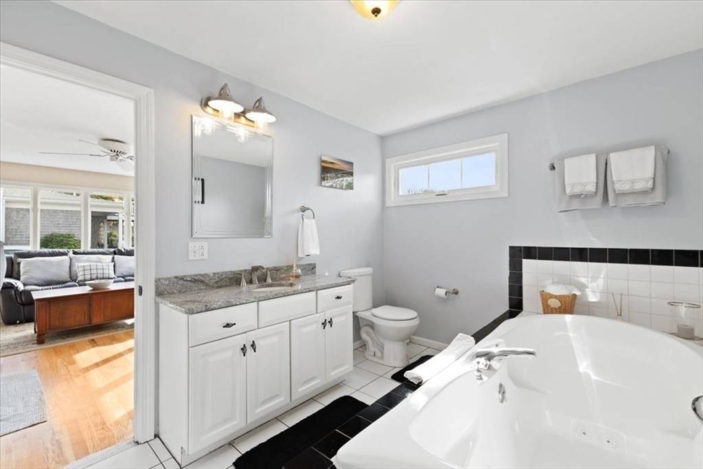 99 Ashburton Ave Marshfield, MA 02050