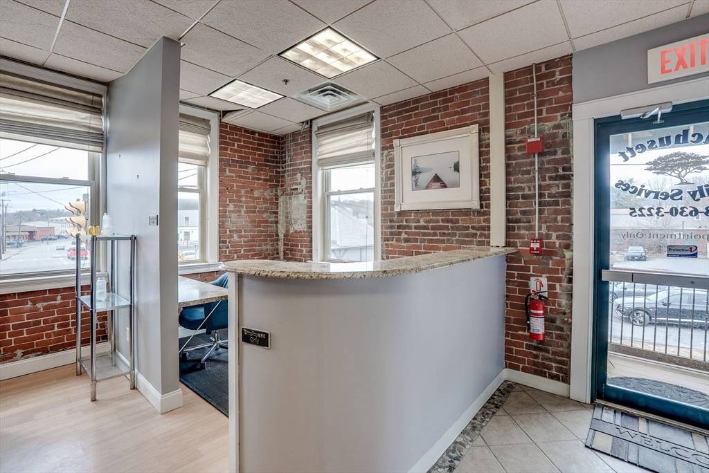 Gardner, MA 01440,486 Chestnut St #11