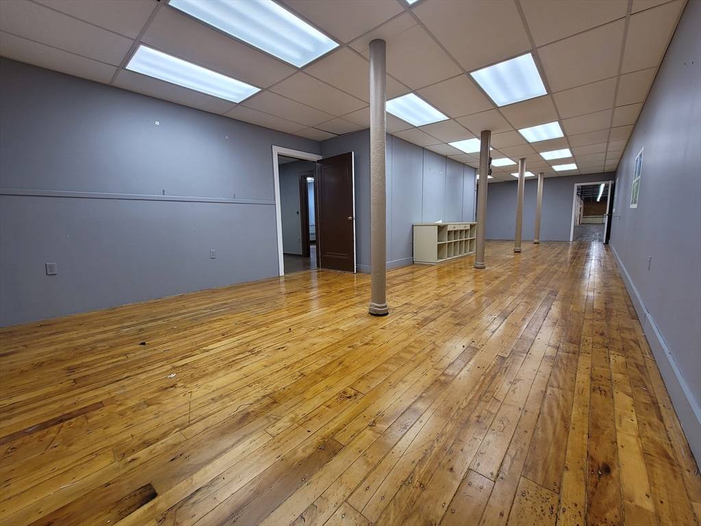 Fall River, MA 02721,18 Pocasset St. #403