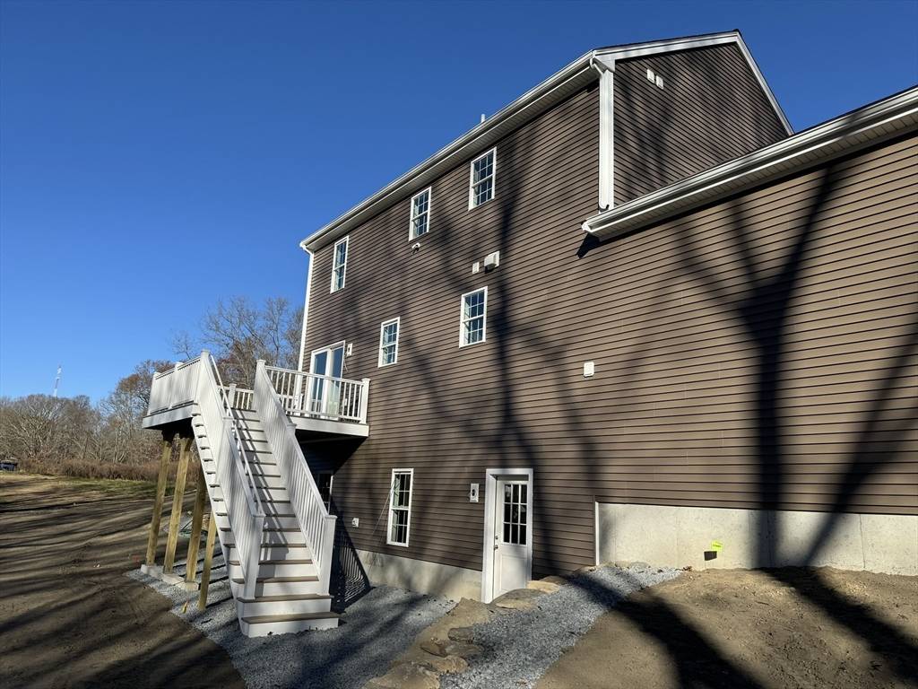 Rehoboth, MA 02769,214 Pine St