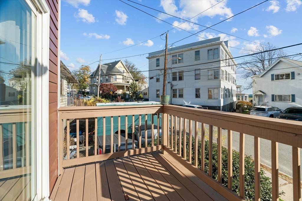 Lynn, MA 01902,35 Ocean Ave #35