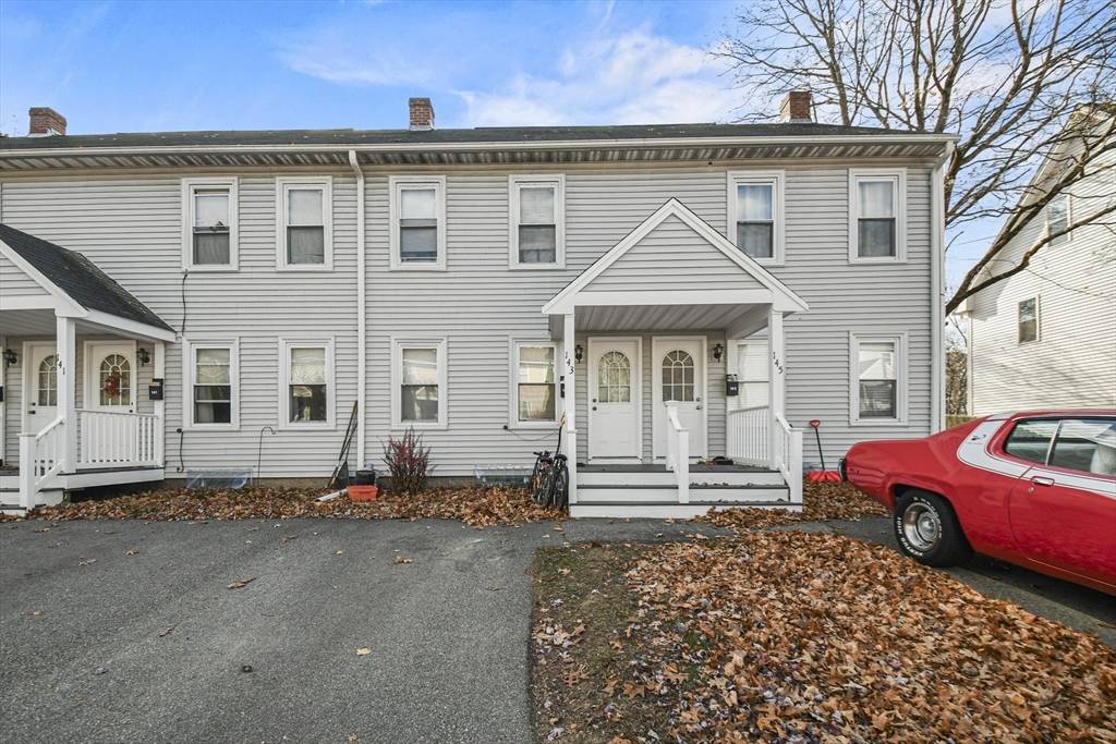 Northbridge, MA 01588,143 Border Street #143