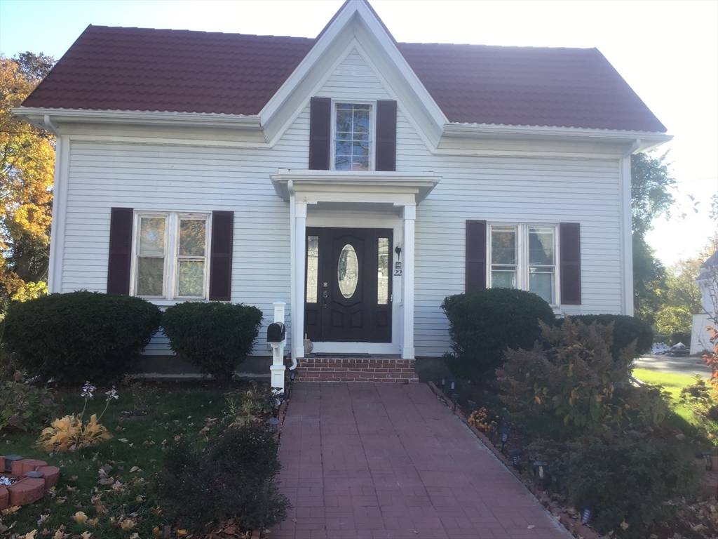 Taunton, MA 02780,22 Maple St