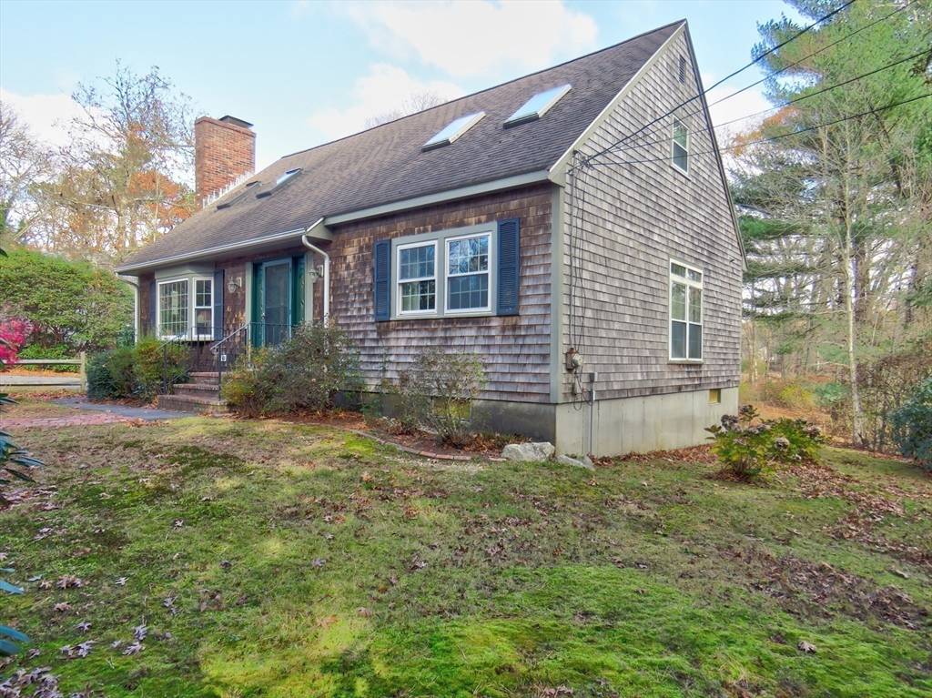 Falmouth, MA 02536,295 Hatchville Rd