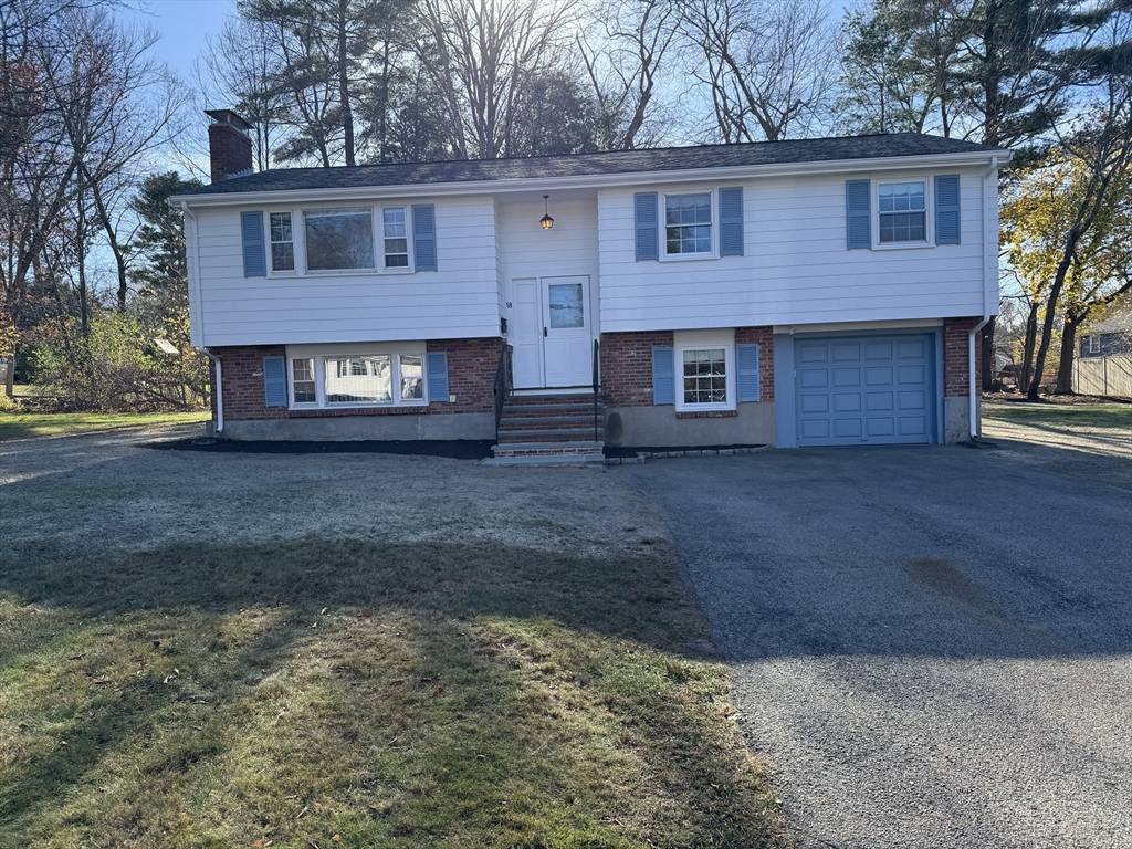 Canton, MA 02021,18 Fencourt Road