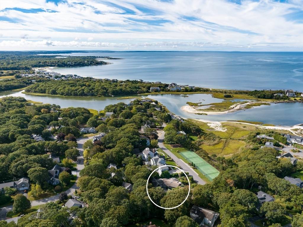 Falmouth, MA 02556,275 Alder Lane