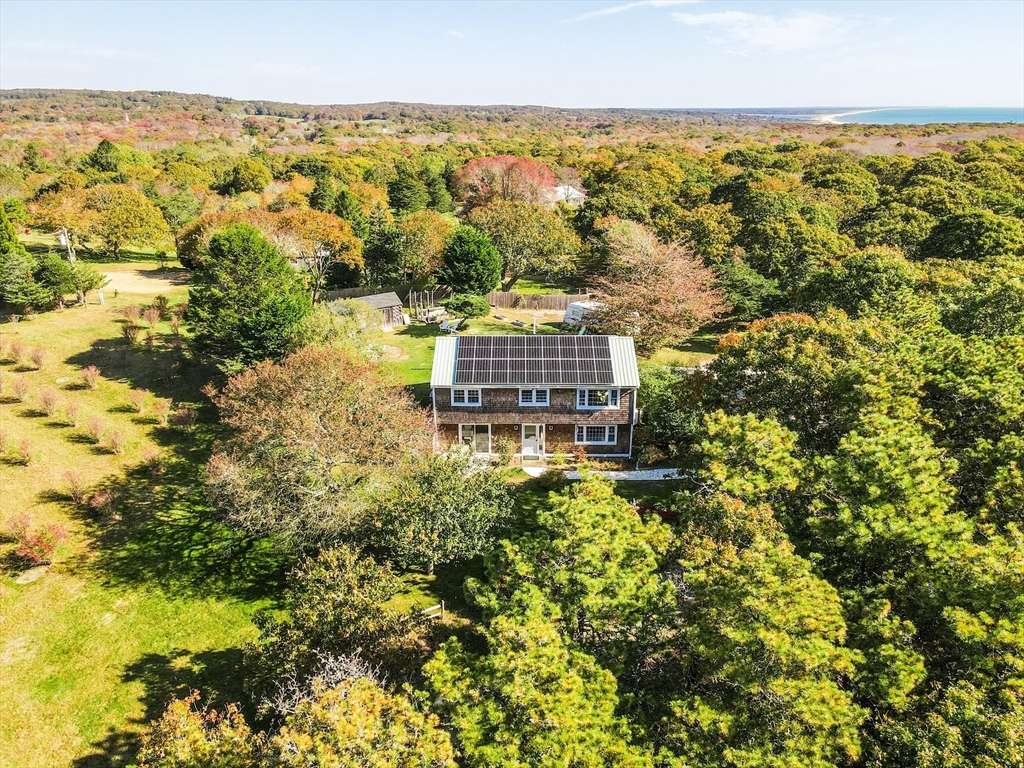 Chilmark, MA 02535,10 Rumpus Ridge Rd