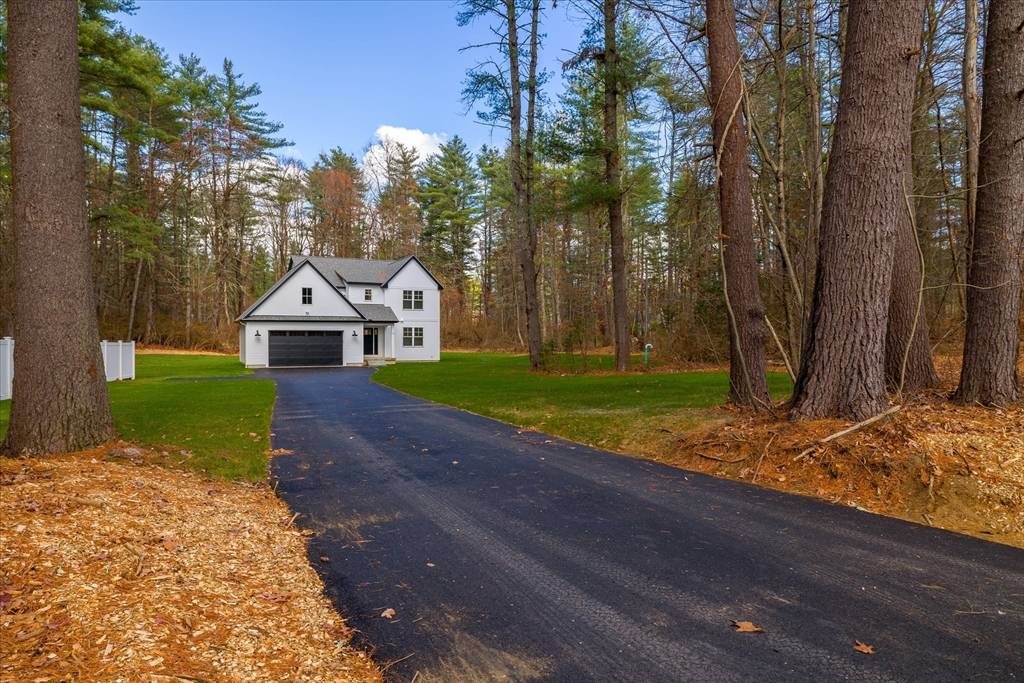 Sturbridge, MA 01566,170 Ln 8