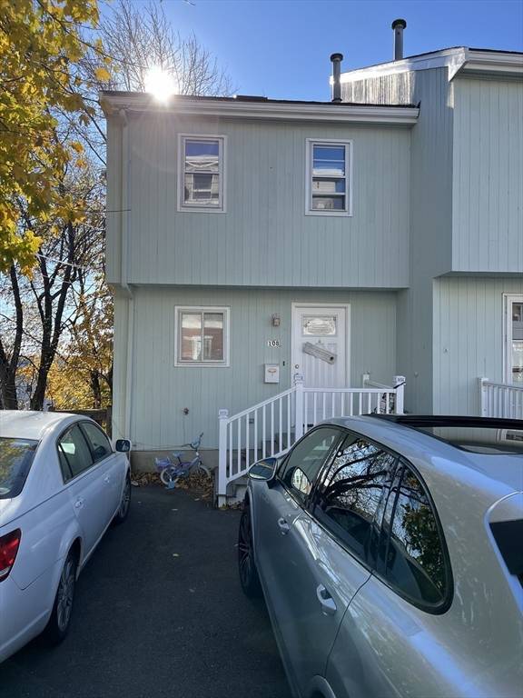 Revere, MA 02151,108 Pearl Ave #3