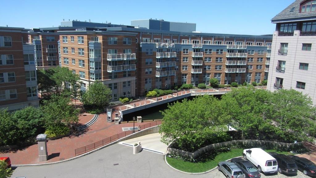 Boston, MA 02109,357 Commercial Street #507