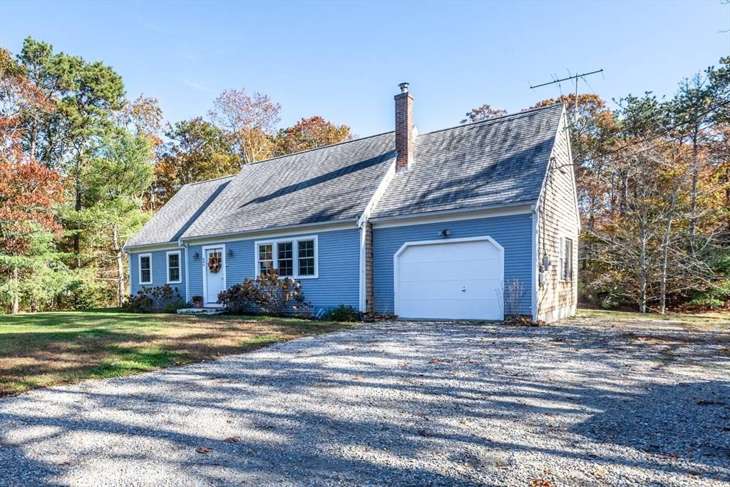 Barnstable, MA 02632,686 Phinneys Lane