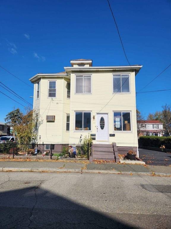 Revere, MA 02151,51 Davis Street #2