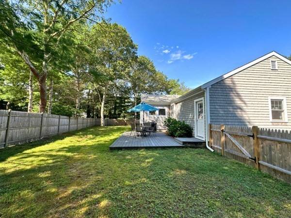 Barnstable, MA 02655,21 Nathans Way