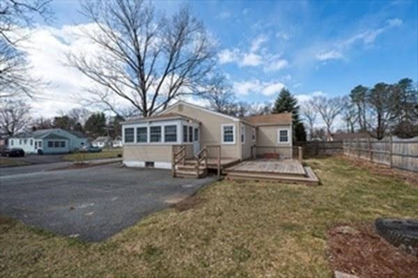 Springfield, MA 01119,111 Lumae Street #1