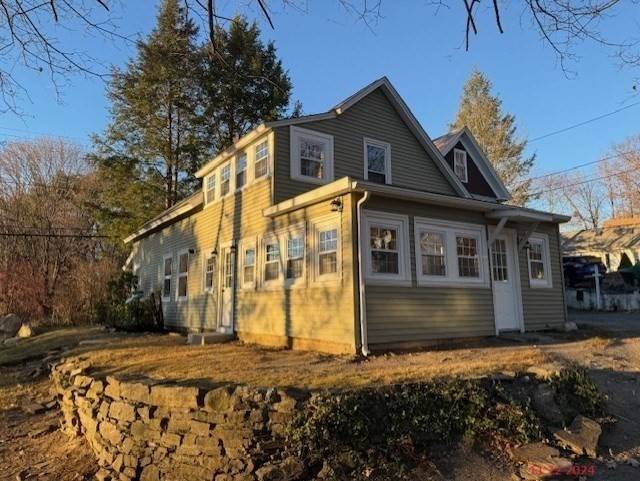 Athol, MA 01331,251 Chestnut Hill Ave