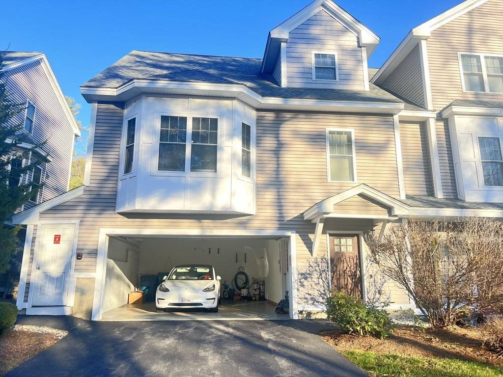 Westford, MA 01886,49 Indian Ridge