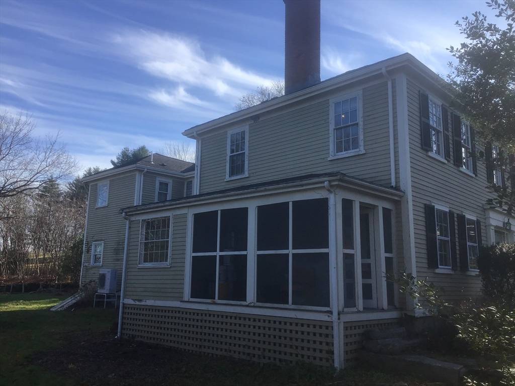 Middleboro, MA 02346,5 Nemasket St