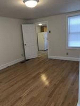 Weymouth, MA 02188,19 Common St #1