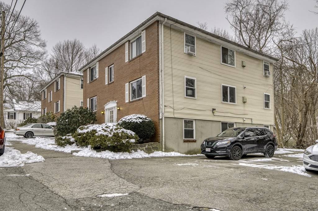 Quincy, MA 02169,52 Curtis Street #3