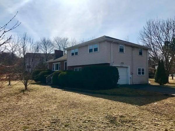 Waltham, MA 02451,6 Rando Ln