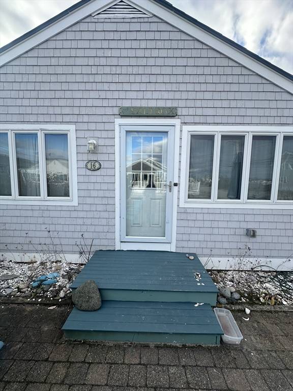 Scituate, MA 02066,16 Kenilworth Street