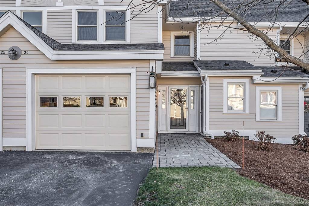 North Andover, MA 01845,24 Alcott Way #24