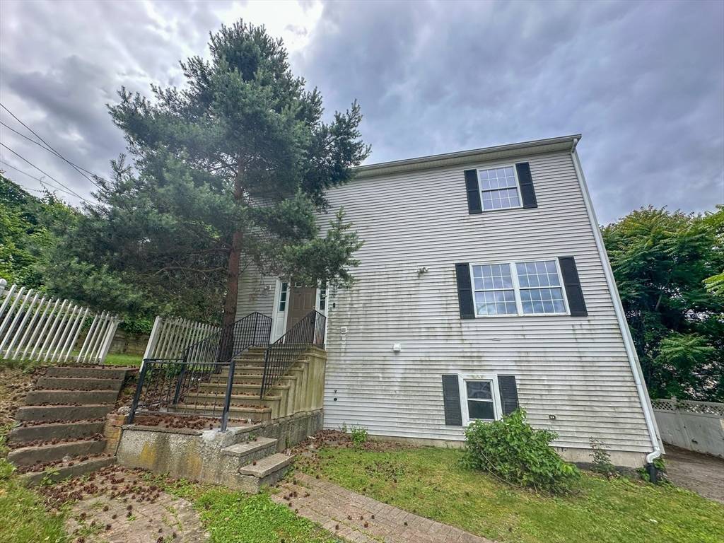 Worcester, MA 01604,20 Groton Pl