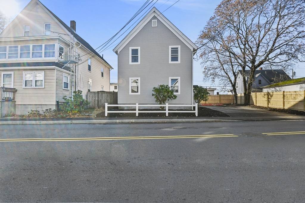 Taunton, MA 02780,426 Washington Street