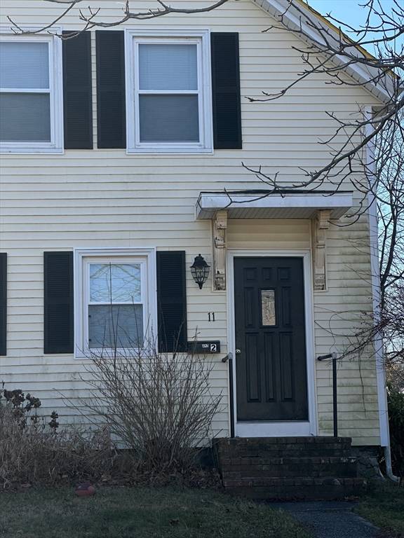 Middleboro, MA 02346,11 Webster St #2