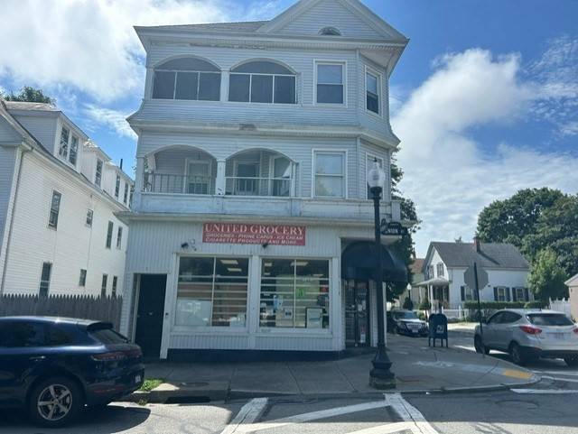 New Bedford, MA 02740,516 Union St #2