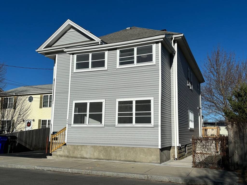 Fall River, MA 02721,306 Caroline St