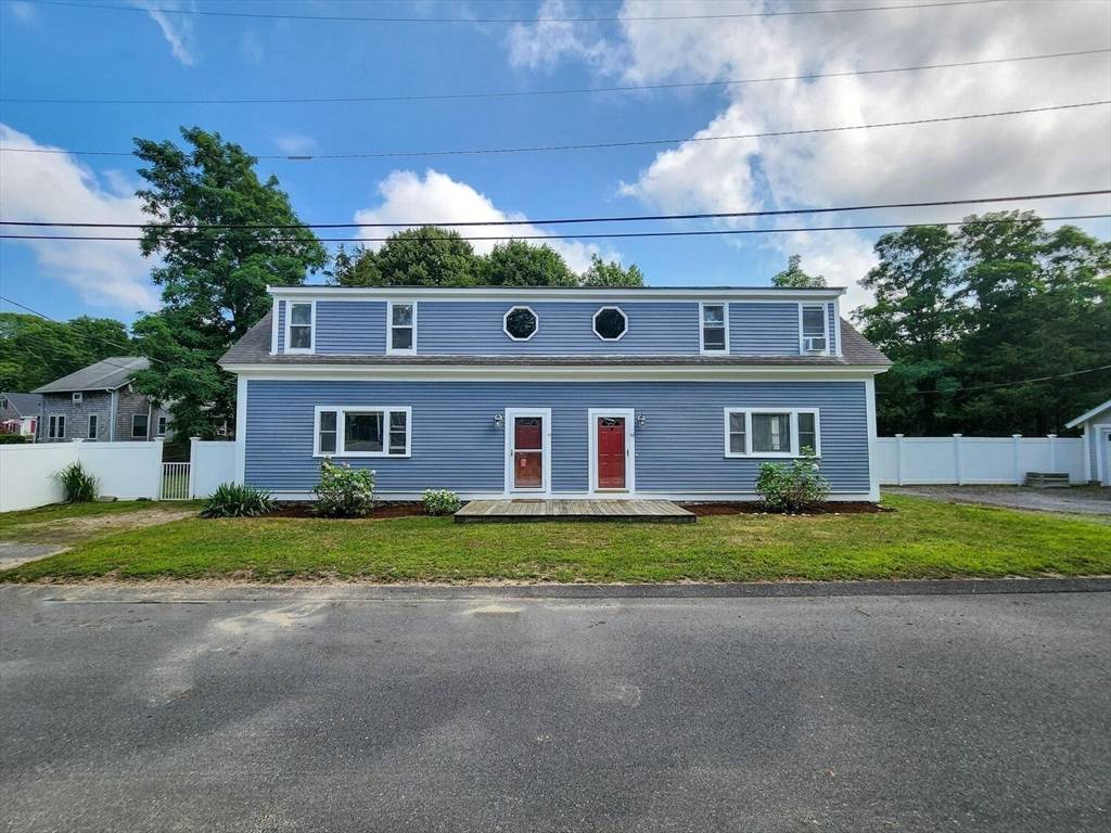 Bourne, MA 02562,44 Washburn St #44