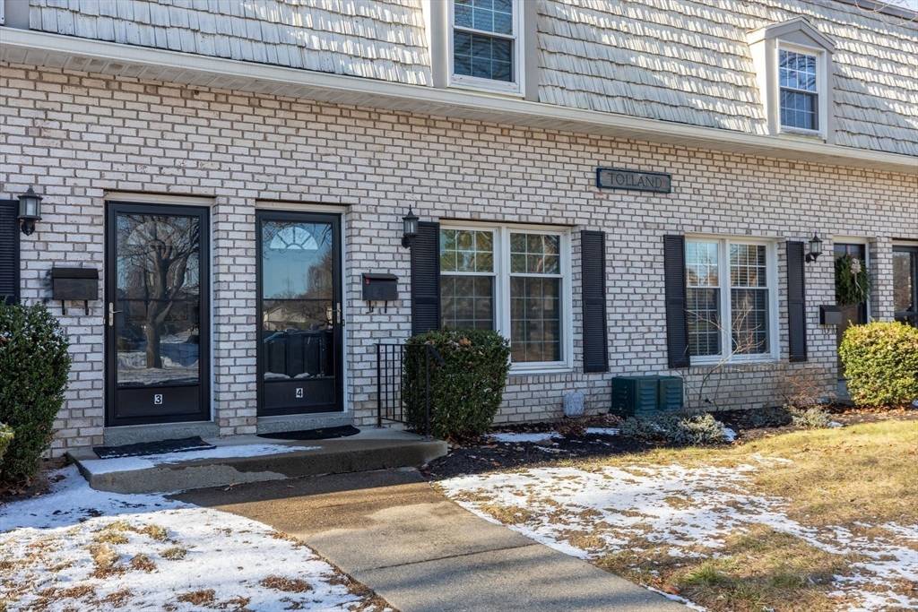 Agawam, MA 01001,4 Corey Colonial #4