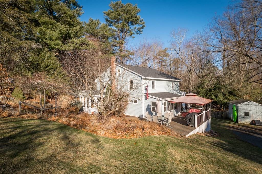 Hamilton, MA 01982,67 Pine Tree Drive