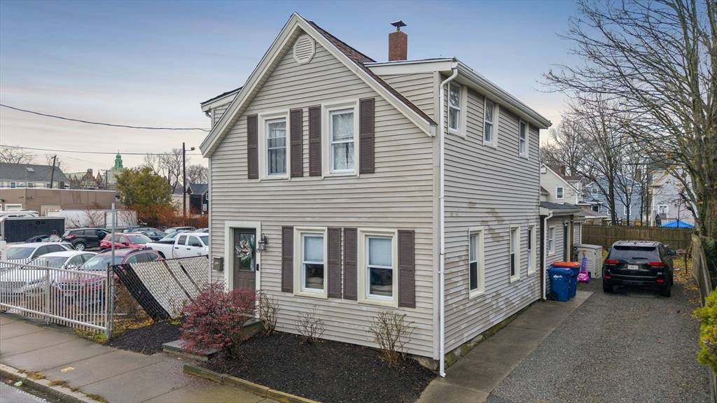 Fairhaven, MA 02719,89 Middle St