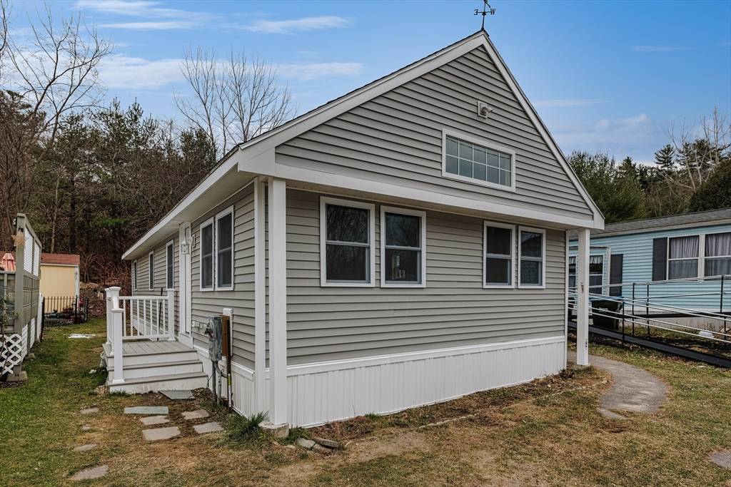 Rockland, MA 02370,61 Fairview